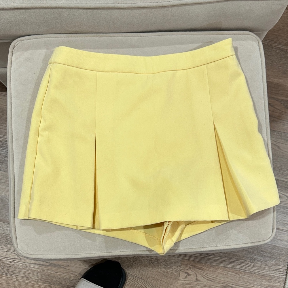Pastel Yellow Skort
